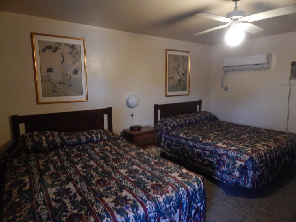 Ute Motel Fountain 部屋 写真